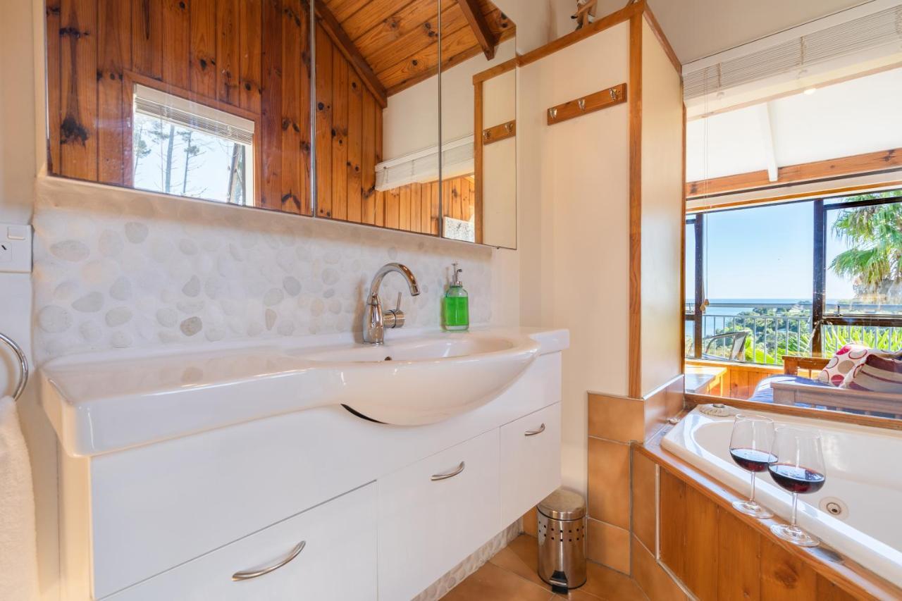 Supacute Character Cottage, Wifi, Sky Tv, Spa Bath, Spa Bath, Dble Kayak And Possibly A Car! Palm Beach Екстериор снимка