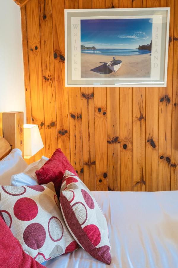 Supacute Character Cottage, Wifi, Sky Tv, Spa Bath, Spa Bath, Dble Kayak And Possibly A Car! Palm Beach Екстериор снимка